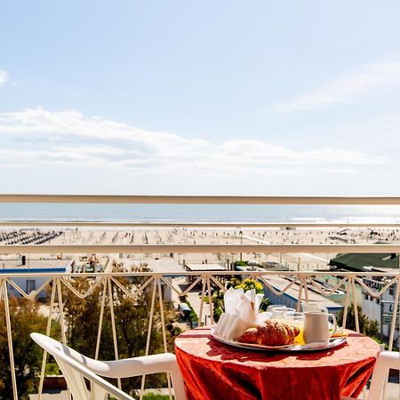 Hotel Lungomare Cervia Exteriör bild