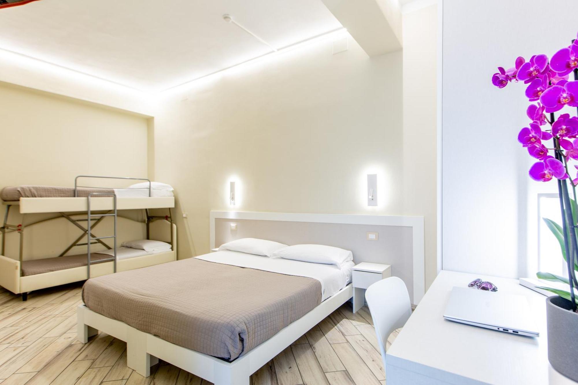 Hotel Lungomare Cervia Exteriör bild